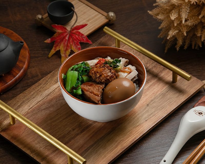 老獅雞便當（Chicken & meatball bento）